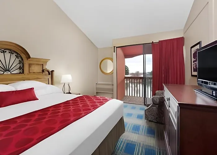 Ramada By Wyndham Monument